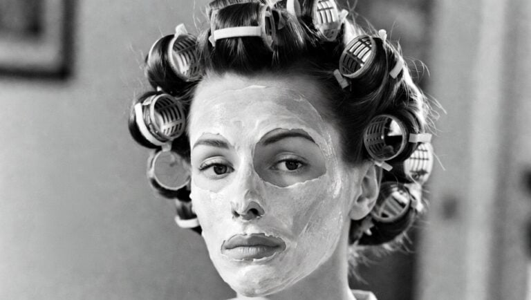 How to Keep Your Skin Hydrated After 60 (Without a Complicated Routine)