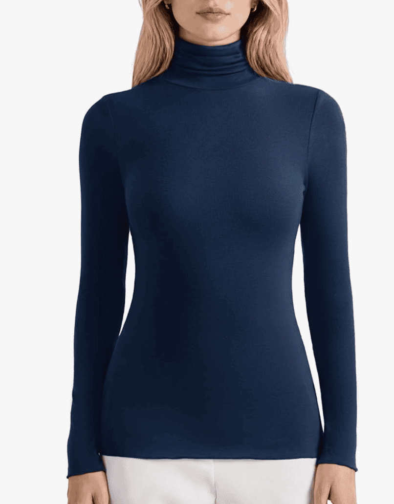 Fitted Cashmere Turtleneck