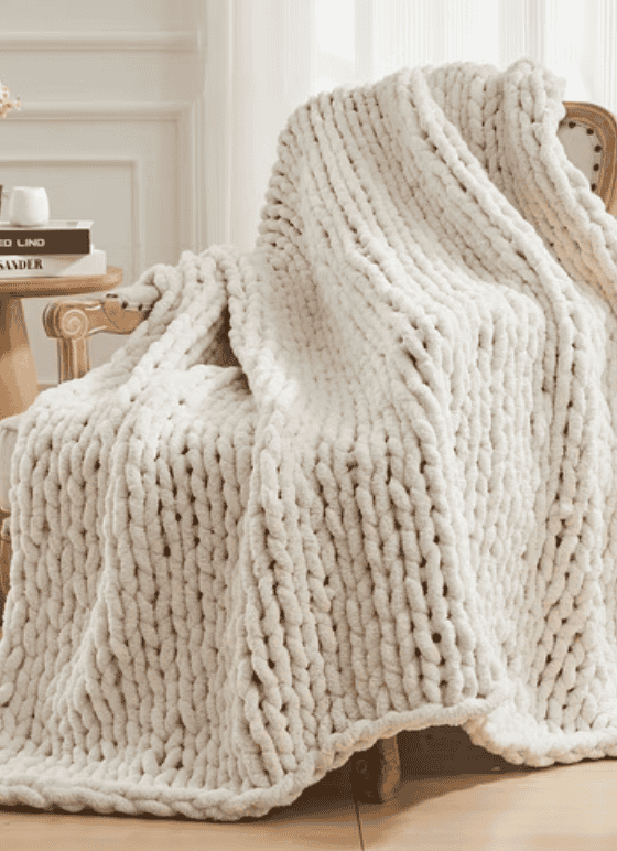 Chunky knit throw blanket in taupe