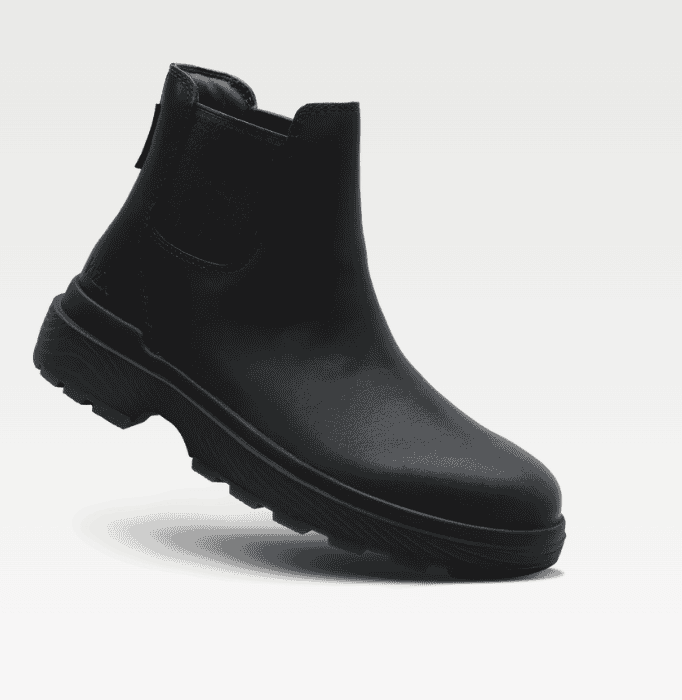 Kizik Sierra Chelsea hands-free boot in all black